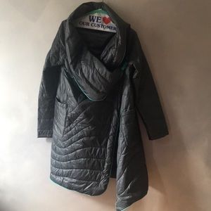 Betabrand convertible jacket to blanket